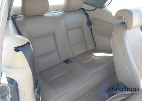 2000 Saab 9-3 z USA, uszkodzony, nr VIN YS3DD78H1Y7009360